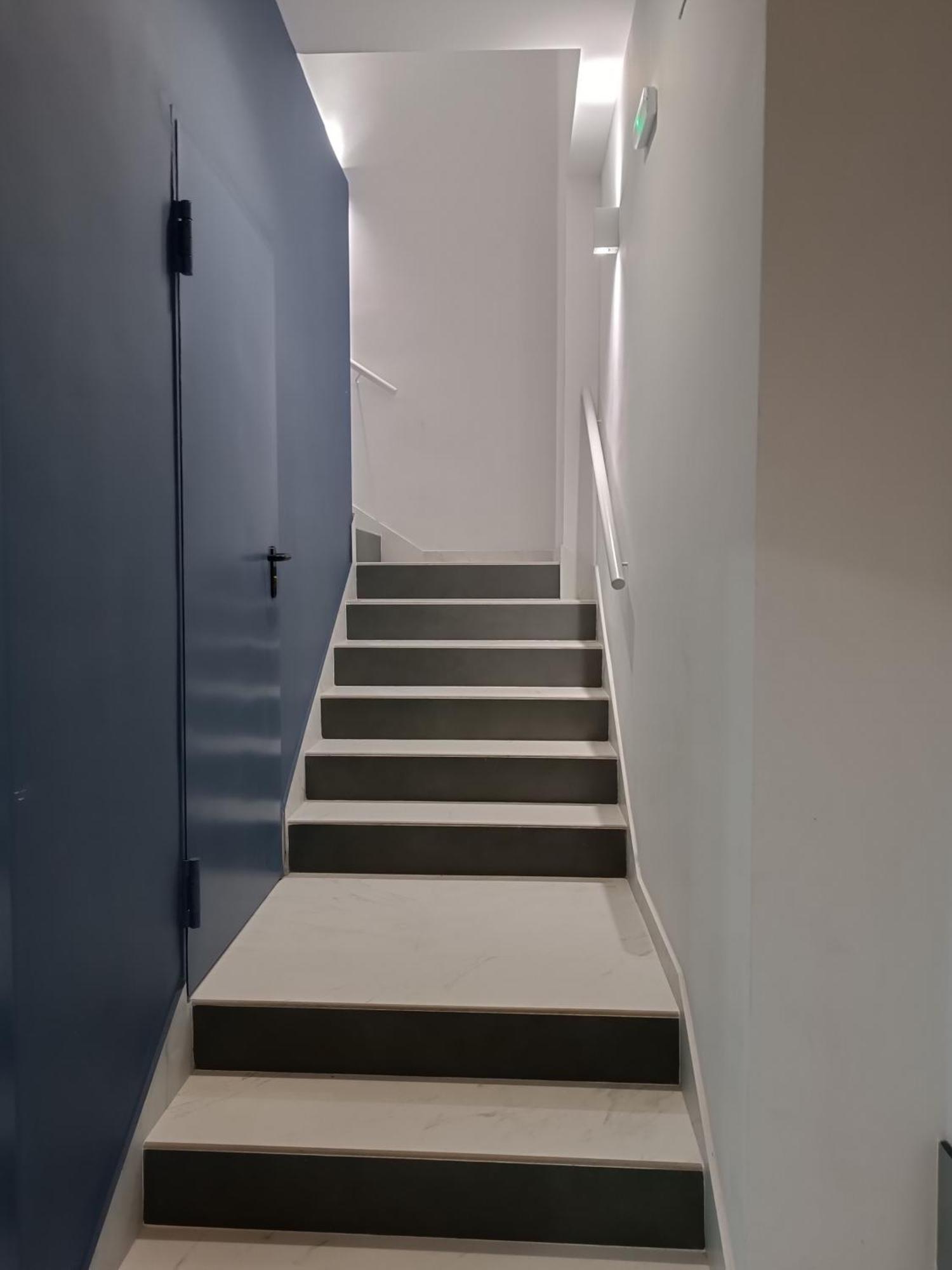 Apartamento Lupa Кадис Екстериор снимка